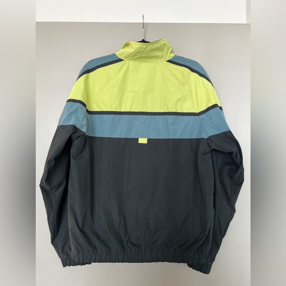 UO Men’s Retro Bomber Jacket - Picture 2 of 3